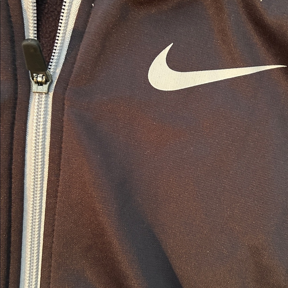 Nike kids large therma fit zip up hoodie - Picture 3 of 6